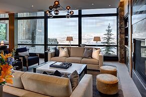 Stein Eriksen Residences