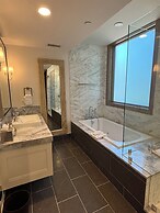 Stein Eriksen Residences