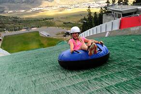 Stein Eriksen Residences