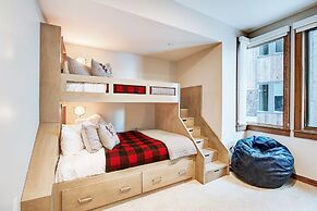 Stein Eriksen Residences