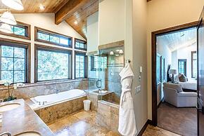 Stein Eriksen Residences