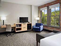 The Waters Hot Springs, Tapestry Collection by Hilton