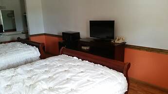 Chaparral Motel