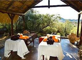 Onjala Lodge