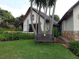 Paradise Cove Country House