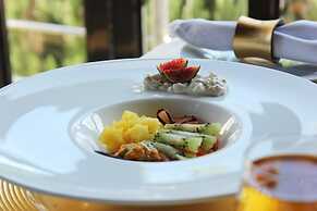 Paradise Cove Country House