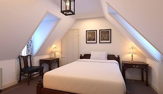 Colonial Houses, an Official Colonial Williamsburg Hotel