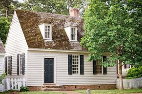 Colonial Houses, an Official Colonial Williamsburg Hotel