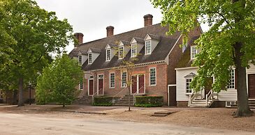 Colonial Houses, an Official Colonial Williamsburg Hotel