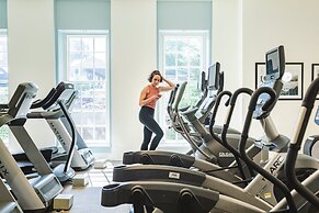 Colonial Houses, an Official Colonial Williamsburg Hotel