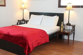 Pipestem Spa Event Center and Mountain Chalets