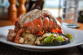 Royal Belize, a Muy'Ono Resort