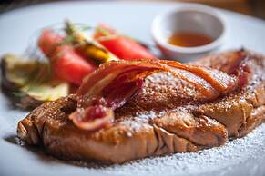 Royal Belize, a Muy'Ono Resort