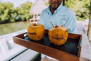 Royal Belize, a Muy'Ono Resort