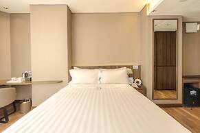 Ashley Wahid Hasyim Jakarta