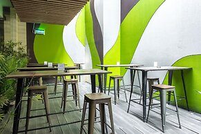 Ashley Wahid Hasyim Jakarta