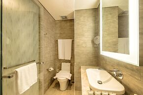 Ashley Wahid Hasyim Jakarta