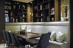 Ashley Wahid Hasyim Jakarta