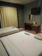 One Hotel Sadong Jaya