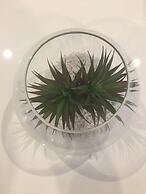 Ivy Units Glen Waverley