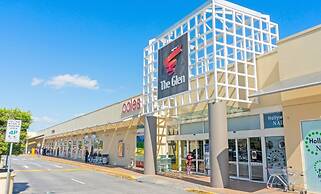 Ivy Units Glen Waverley