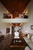 Shixishu Jianguo Yalong Bay Resort Hotel