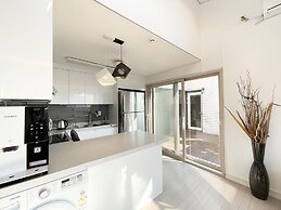 Airport Guesthouse Ko-In