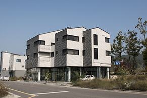 Airport Guesthouse Ko-In