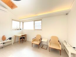 Airport Guesthouse Ko-In