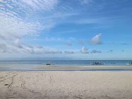 La Playa Estrella Beach Resort