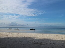 La Playa Estrella Beach Resort