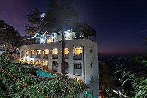 Treebo Varuna With Mountain View