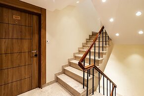 Treebo Varuna With Mountain View