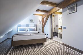 MICHAELSON boutique HOTEL