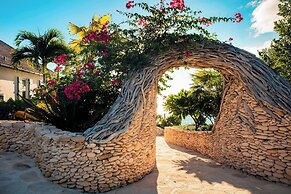 French Leave Resort, Autograph Collection