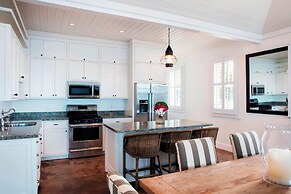 French Leave Resort, Autograph Collection