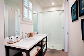 French Leave Resort, Autograph Collection