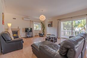 Villas2Go2 Alvor Villa