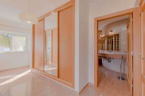 Villas2Go2 Alvor Villa