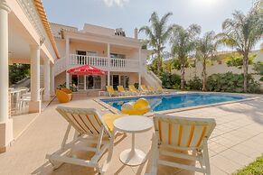 Villas2Go2 Alvor Villa