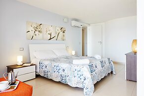 Aura CaseSicule, only for Sea View Lovers, Modern Style Apartment in C
