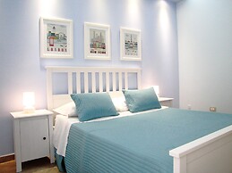 Delfino2 Casesicule, Nice Apartment with Balcony, Sand Beach at 70 mt,