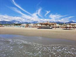 Art Hotel Pietrasanta