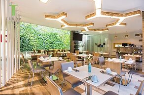 Terra Biohotel