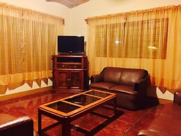 Guamúchil Parque Acuático & Cabañas