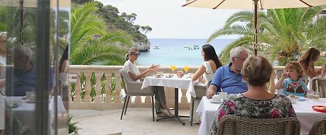 Hotel Apartamentos Cala Santanyi