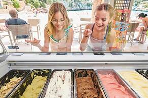 Hotel Apartamentos Cala Santanyi