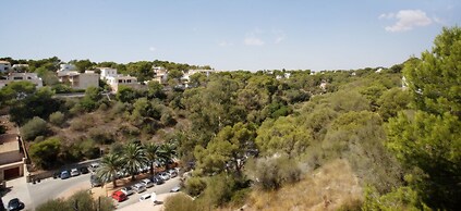 Hotel Apartamentos Cala Santanyi