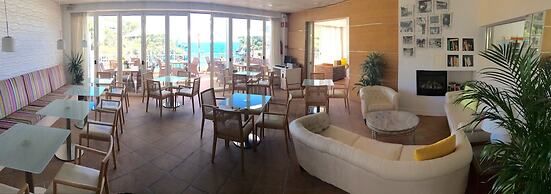 Hotel Apartamentos Cala Santanyi