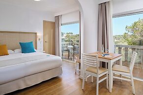 Hotel Apartamentos Cala Santanyi